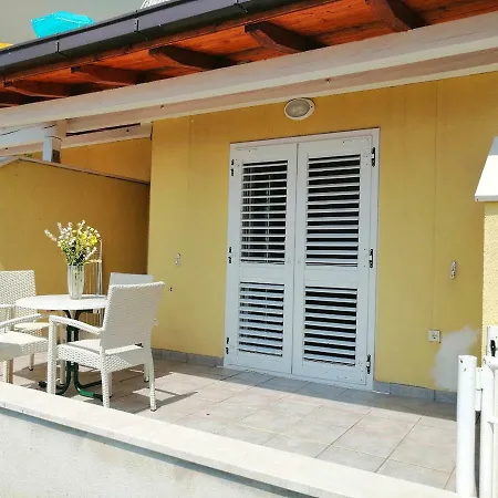 Apartments Villa Mandolina Marusici  Exterior photo