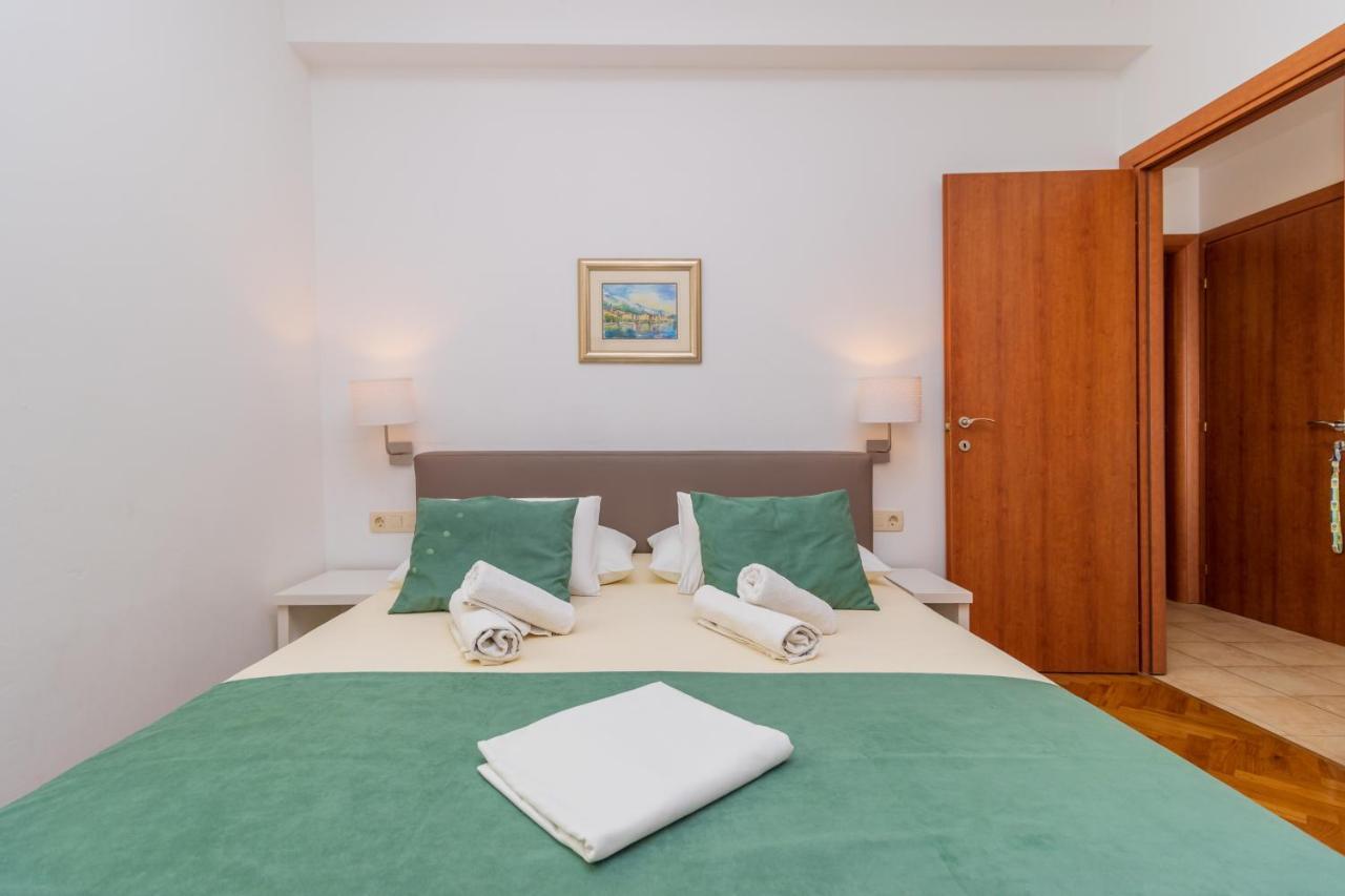 Apartment Mandolina Marusici (Split-Dalmatia)