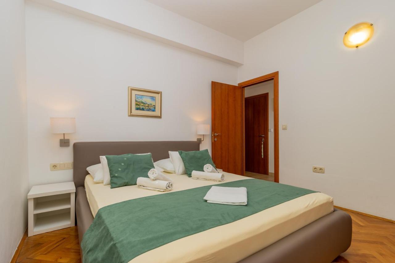 Mandolina Marusici (Split-Dalmatia)