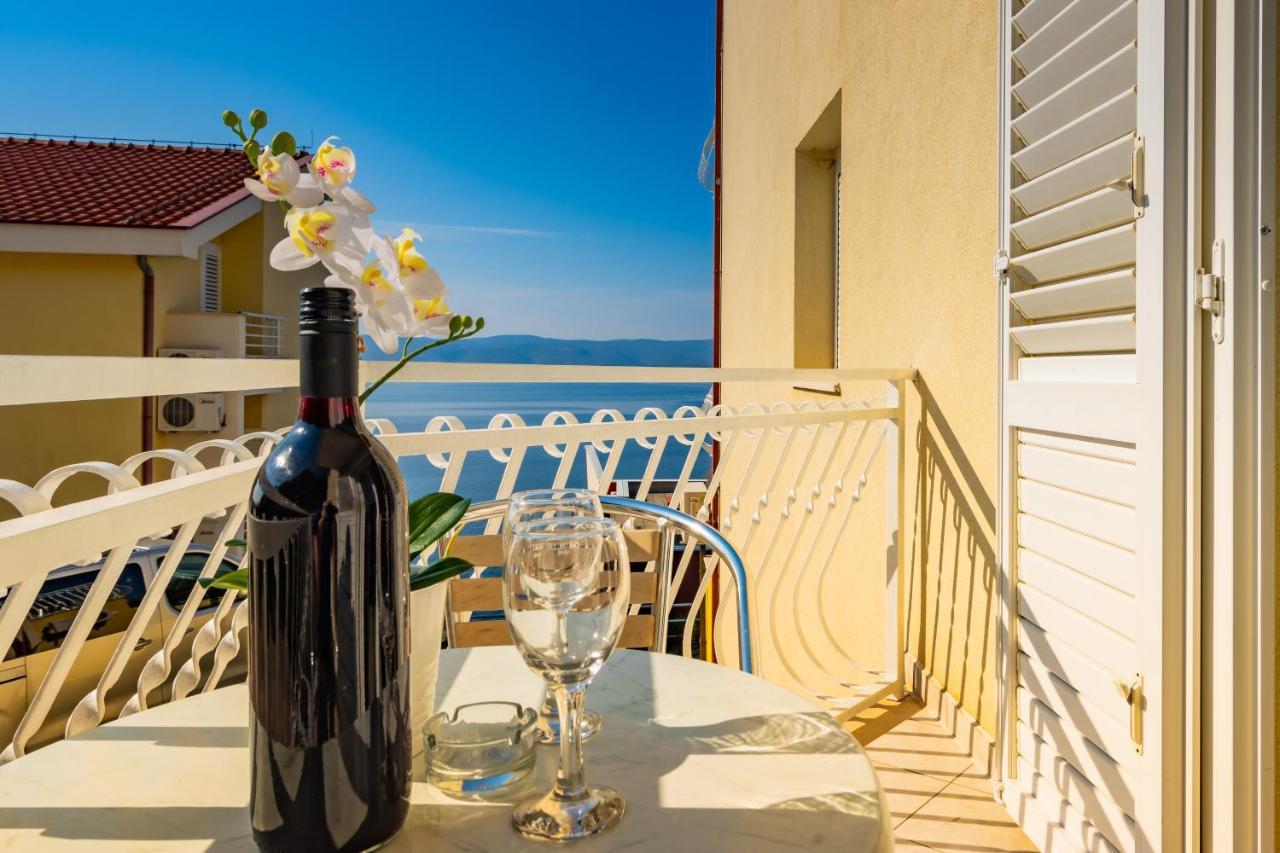 Apartment Mandolina Marusici (Split-Dalmatia)
